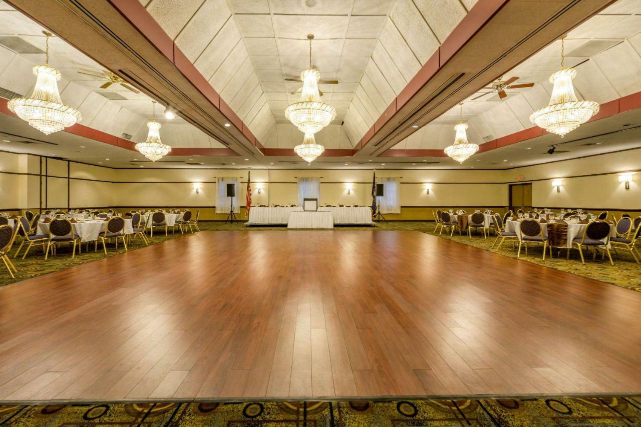 Inn At Lebanon - Hershey & Manheim Area Exterior photo